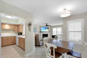 2Br/2Ba Condo walking didstance to pier/village area - Image 5