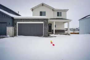 Family-Friendly Townhome ~ 2 Mi to Windsor Lake! - Image 3