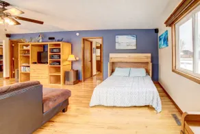 Waterfront Evart House on Chippewa Lake Channel - Image 5
