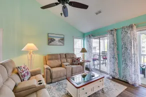 8 Mi to Boardwalk: Myrtle Beach Condo Near Golfing - Image 4