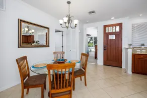 Palm Villas 2 Bed/2 Bath Loft #F22 - Image 5