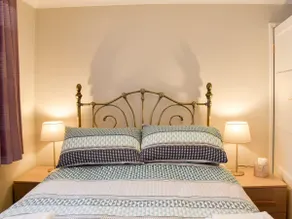 Dougies Retreat - Image 4