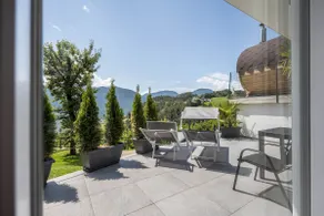 Apartamento con internet de alta velocidad, terraza y jardín | Vistas a la montaña - Image 5
