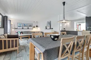 Large And Newly Renovated Holiday Home In Cozy Ingstrup - Image 4