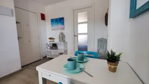 Voll ausgestattete Ferienwohnung mit Terrasse und Pool | Strandblick | Strand in der Nähe | Hunde erlaubt - Image 5