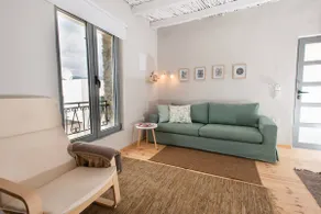 Schefflera Apartment, with Mountain View - Image 2