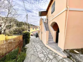 Kansoneta-Traditional Mansion in Gastouri Village - Image 4