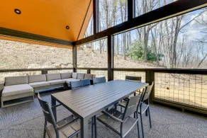 Screened Porch + Yard: Mountain Home By Hiking! - Image 3
