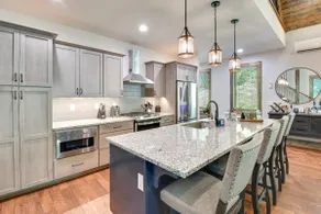 Screened Porch + Yard: Mountain Home By Hiking! - Image 5