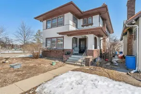 Elegant South Minneapolis Home - Classic Majesty H - Image 2