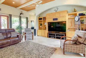 Luxe Lake Travis Vacation Rental w/ Heated Pool - Image 5