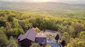 Mountain Luxury - Hot Tub Amazing Views & More - Image 2