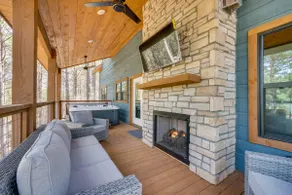 Serene Broken Bow Cabin w/ Hot Tub & Fire Pit! - Image 2