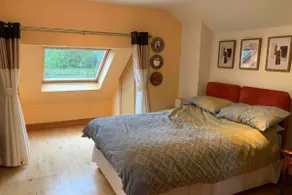 2-Bedroom Cottage with 2 Ensuites - Sleeps 6 Wifi - Image 2