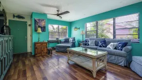 Parrot Landing in Bradenton - Image 5