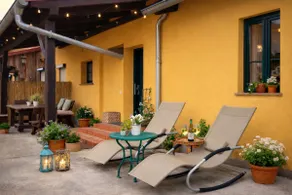 Vacation apartment ”Hofidylle” on the Weidelandfarm - Image 3