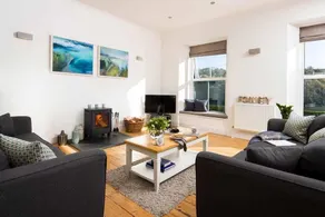 Artists House - Image 4