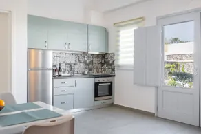SN Santorini Apartments - Image 4