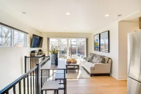 Modern Erie Home - Walk to Downtown! - Image 4