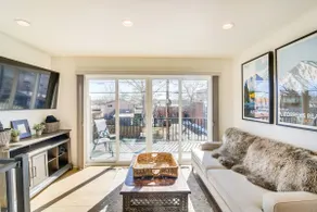 Modern Erie Home - Walk to Downtown! - Image 5