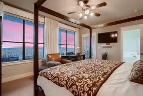 Lake View @ Hollows Resort: Pools, Pets, Balconies - Image 4