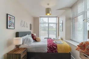 Modern 1 Bedroom Apartment in Manchester - Image 2