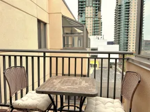 Spacious Condo at Stampede with Parking, AC - Image 4