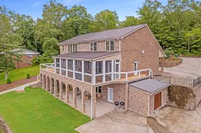 Arches - Artisan home on the main body of the lake, 2 covered boat slips - Image 5