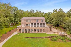 Arches - Artisan home on the main body of the lake, 2 covered boat slips - Image 2