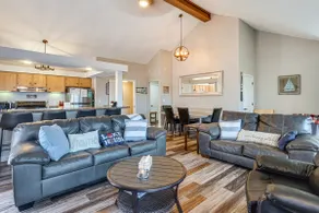 Walk to Lake: Osage Beach Home w/ Grill! - Image 3