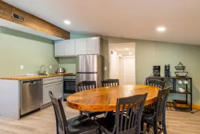 Johann's on Schiller - 4 Bed / 2 Bath - Image 4