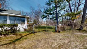 Blocks To Beach Golf Tennis Park & Lake MI Sunsets - Image 2