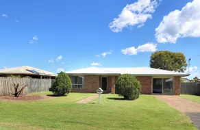 Perfect Bargara home for a family beach holiday - Image 4