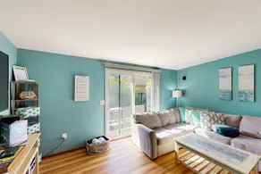 Sunny 3BR Dog Friendly | Hot Tub | Deck | - Image 4