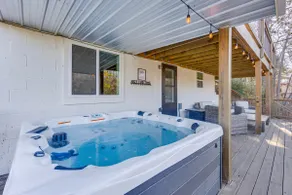 Private Hot Tub: Stunning Logan Martin Lake Home - Image 3