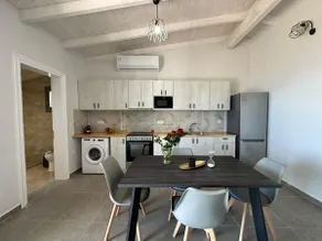 Eris Apartment - 2 Bedroom Apartment - Image 3