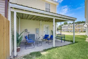 Walk to Beach: Gulfport Retreat w/ Patio - Image 2