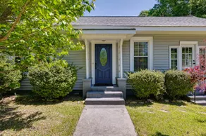 Quaint Anderson Home w/ Sunroom, Walk To Downtown! - Image 3
