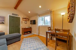 Elk Meadow Cabins 7 Beachcomber Studio - Image 4