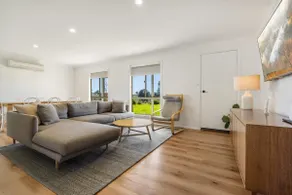 Cooinda Cottage - Beautiful Borenore Farm Stay - Image 4