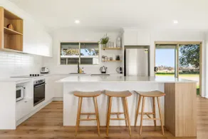 Cooinda Cottage - Beautiful Borenore Farm Stay - Image 3