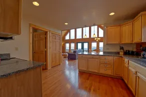 Game Room+ Biltmore Pass 8 mins to Hatley Pointe - Image 5