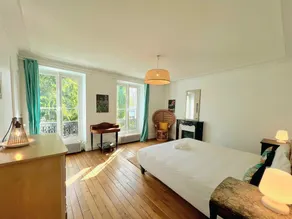 Villa des Amours / Hyper center of Poissy - Image 4