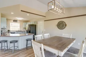 Charming Edgemont Home w/ Deck & Lake Views! - Image 3
