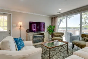 Pet-Friendly Lexington Vacation Rental on Lake! - Image 5