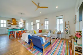 Carlton Landing Home: Walk To Lake & Parks! - Image 4