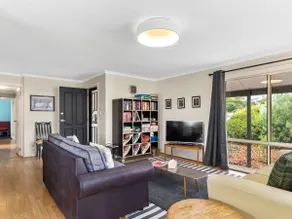 15 Dorset Court Carrickalinga - Image 5