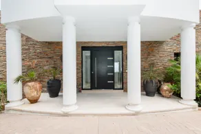 Villa La Mairena - Dream vacation with an infinity pool and a terrace with panoramic views - Image 3