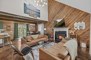 Green Cabin | Dog-Friendly Hot Tub & Sauna Retreat - Image 5