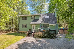 Green Cabin | Dog-Friendly Hot Tub & Sauna Retreat - Image 2